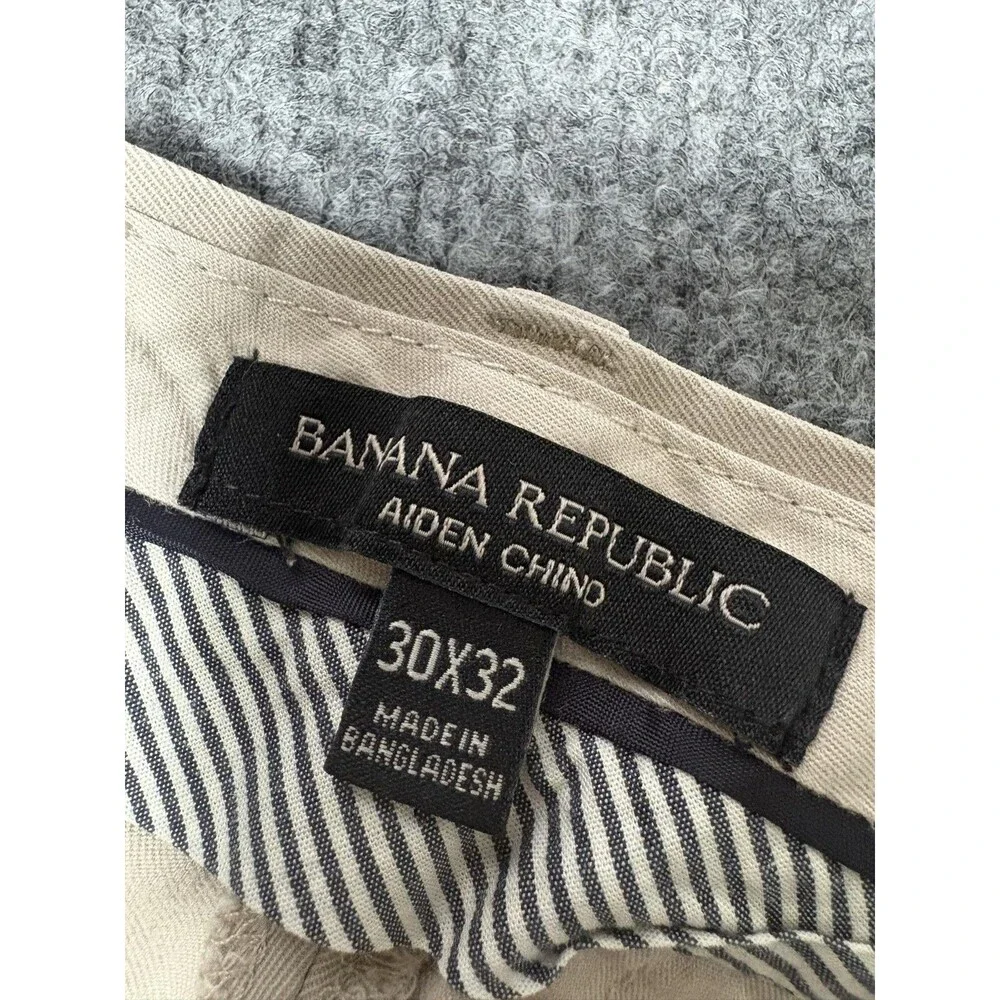 Banana Republic Chino Pants Mens 30x32 Beige Aiden Slim Fit Cotton Casual
